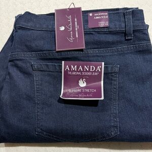 Gloria Vanderbilt Amanda Jeans in Deep Blue